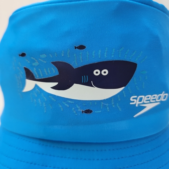 Speedo Blue Toddler Bucket Hat Shark Design Chin Strap UV50 Protection Size X/XL - Picture 2 of 8